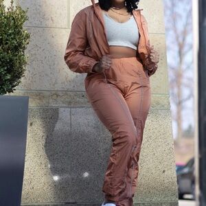 Windbreaker Jogger Set